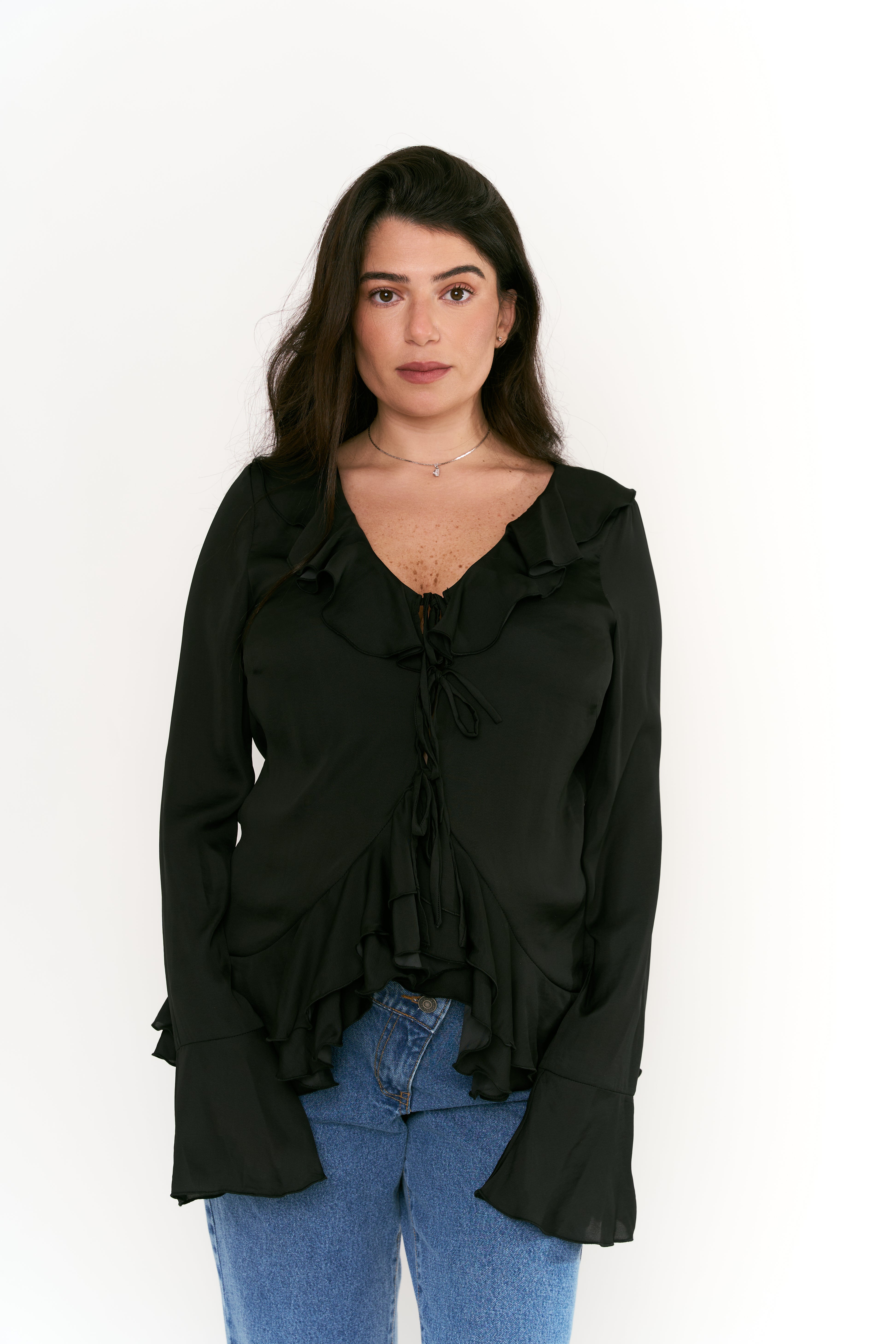 Vela elegant top