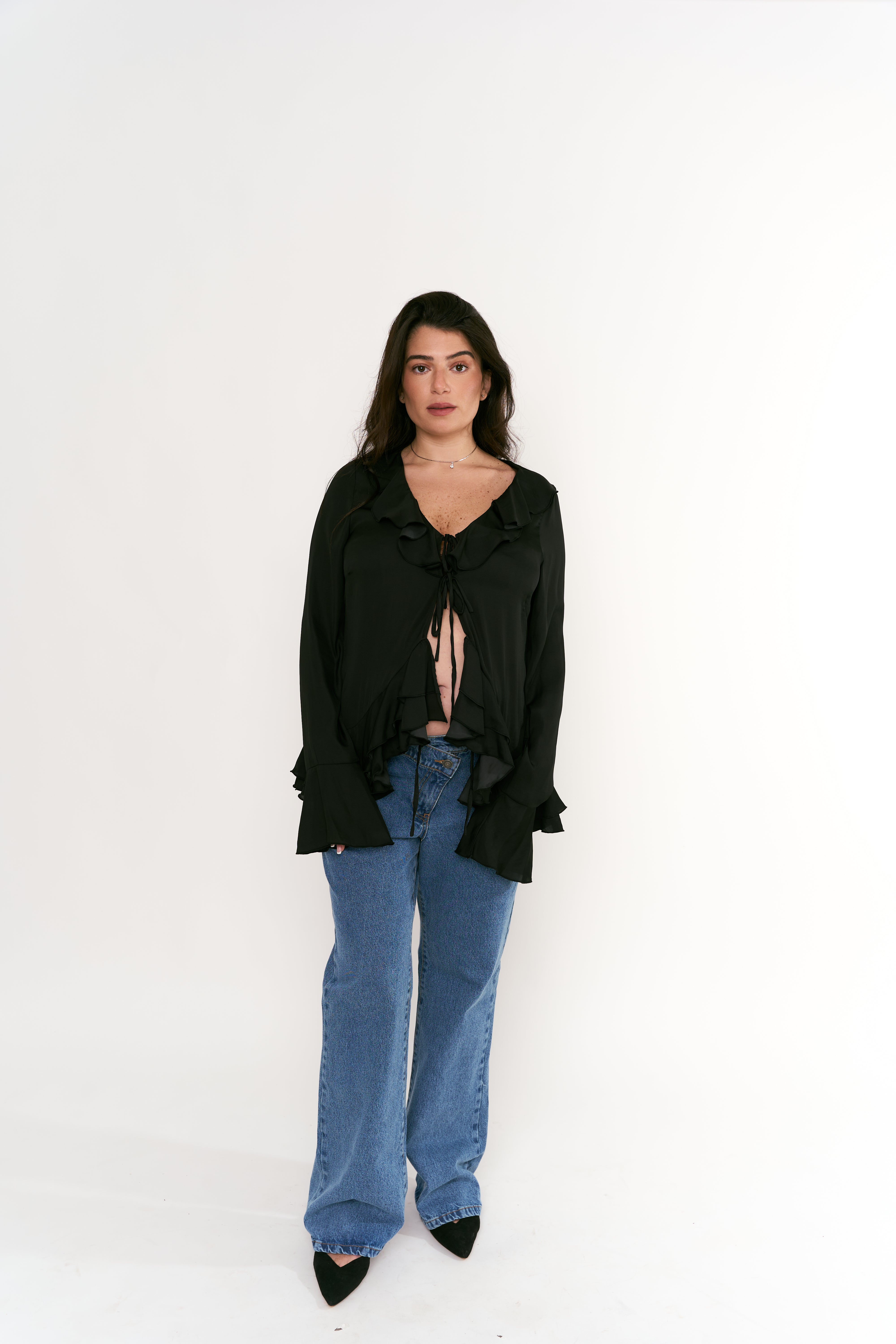 Vela elegant top