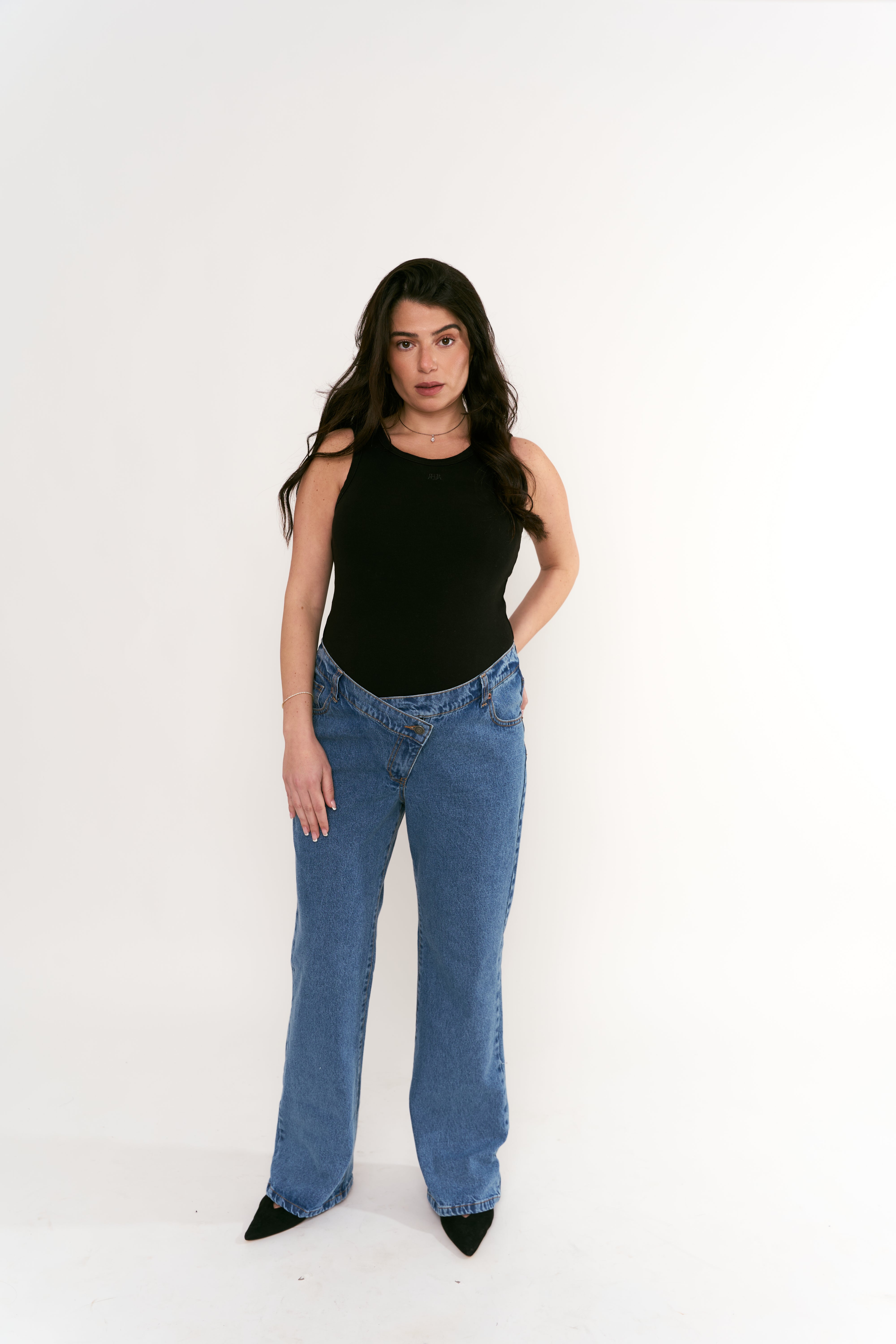 Rose criss cross jeans