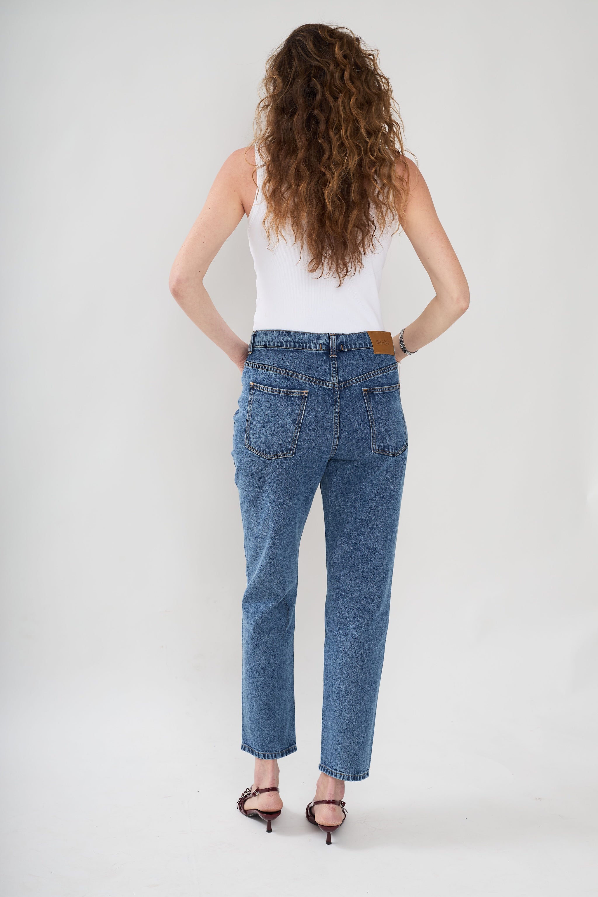 Mila mom jeans- blue wash
