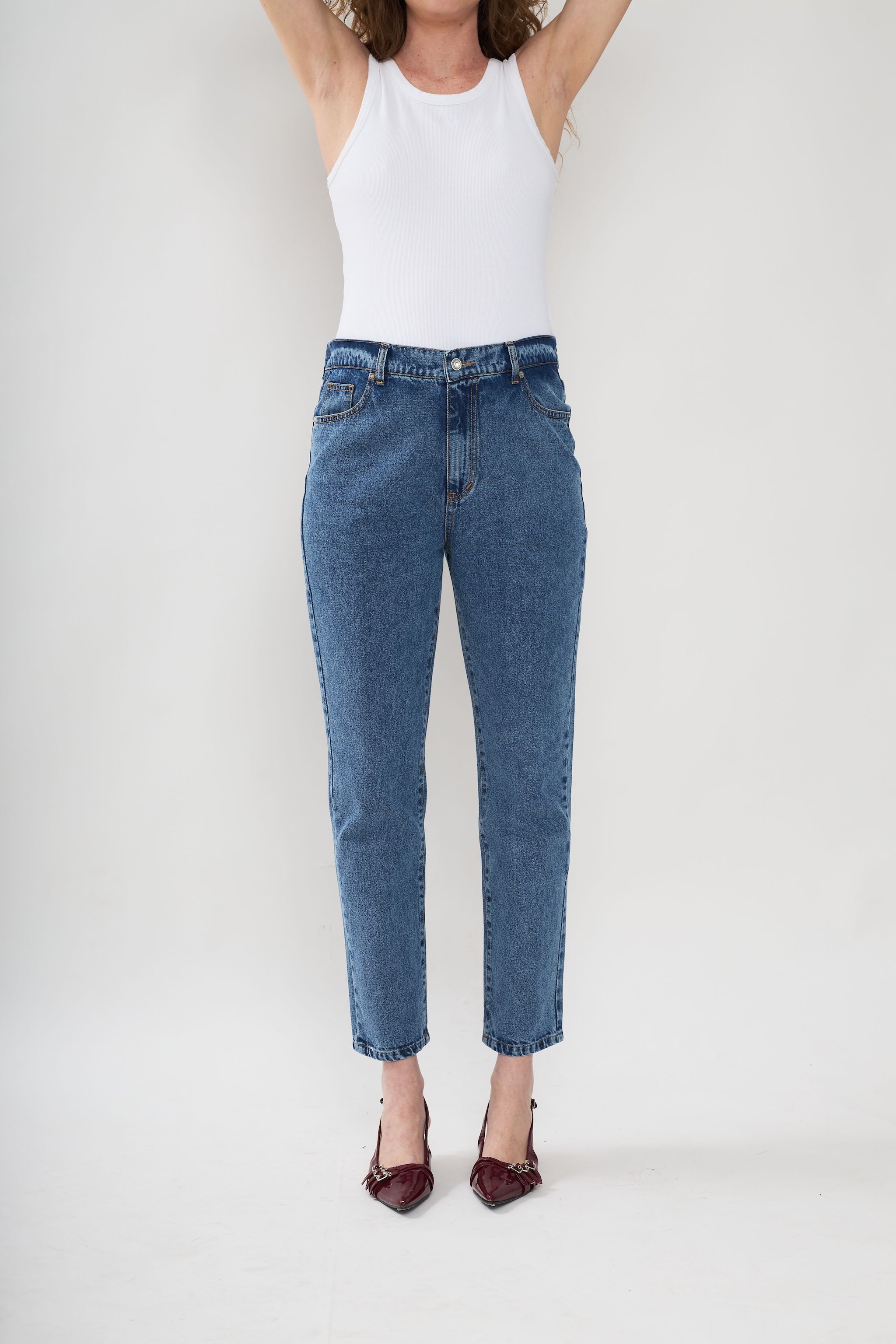 Mila mom jeans- blue wash