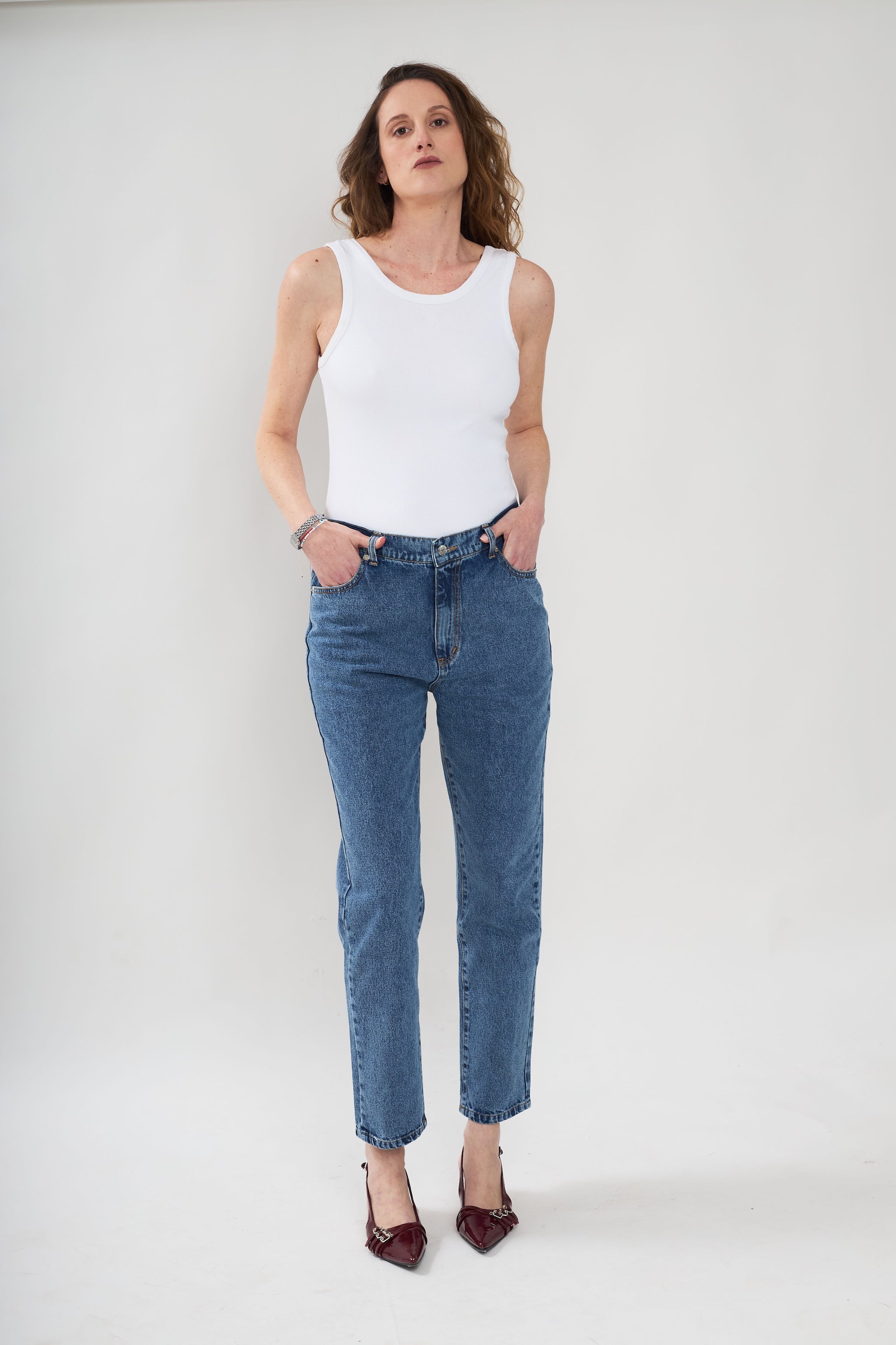 Mila mom jeans- blue wash